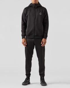 Weekend Offender Rampa Tricot Cuffed Pants Black 9 Weekend Offender Rampa Tricot Cuffed Pants Black -Fashion sportswear HDAW2306 ROSSI BLACK 0248 MODEL