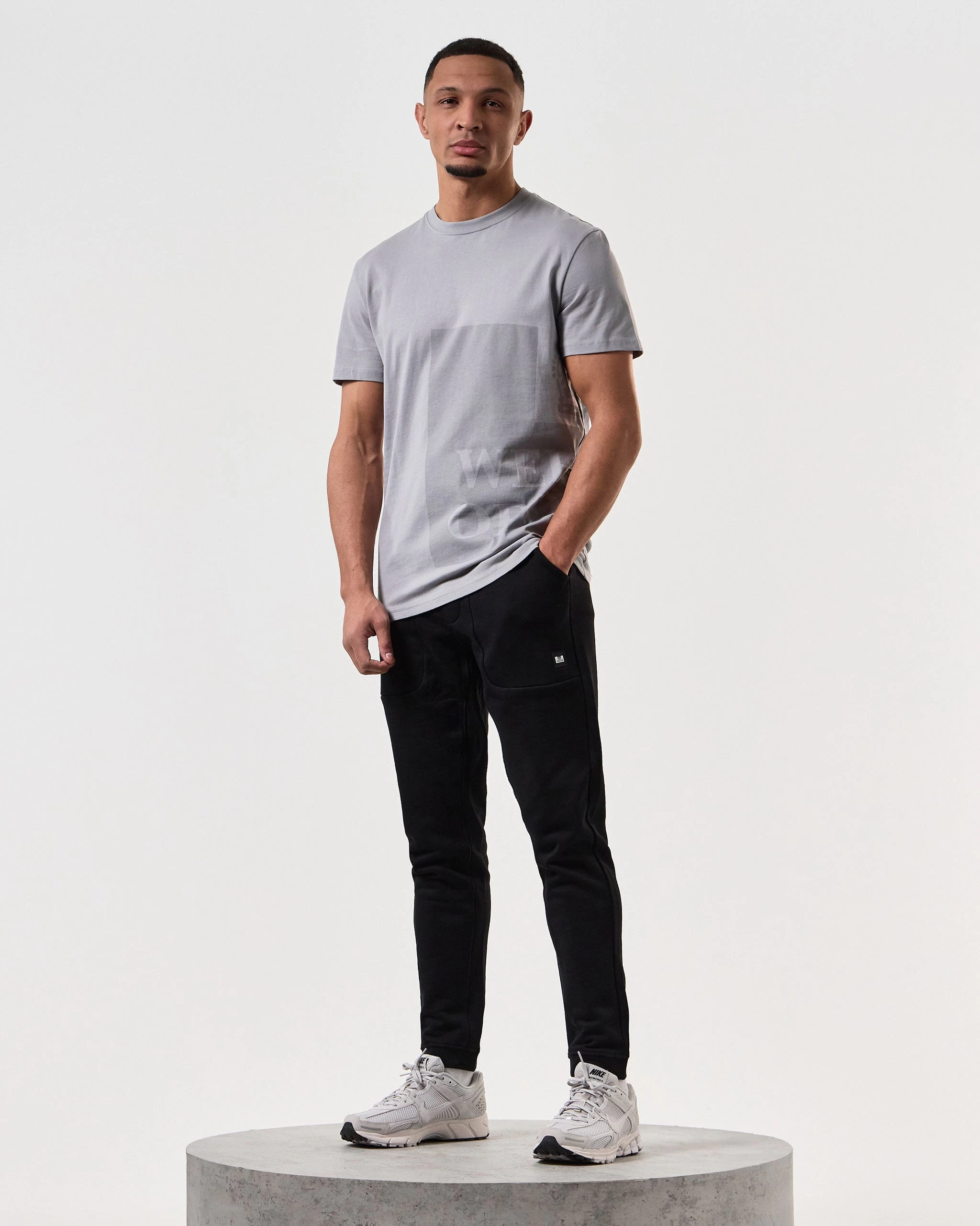 Weekend Offender Rebolledo Jogger Pants Black 2 Weekend Offender Rebolledo Jogger Pants Black - Image 2