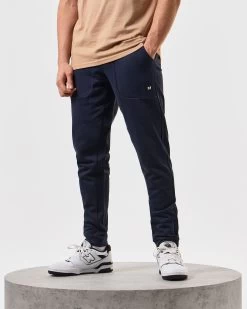 Weekend Offender Rebolledo Jogger Pants Navy -Fashion sportswear JPSS2405 REBOLLEDO NAVY 5443 MODEL