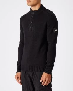Weekend Offender Castillos Knitted Quarter Neck Sweatshirt Black -Fashion sportswear KWAW22 05 CASTILLOS BLACK 0171 MODEL
