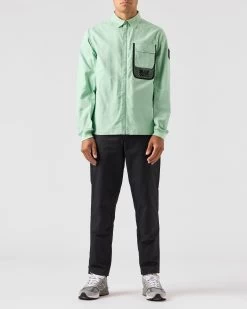 Weekend Offender Latmun Mesh Pocket Over-Shirt Mint Tea Green 11 Weekend Offender Latmun Mesh Pocket Over-Shirt Mint Tea Green -Fashion sportswear OSAW2310 LATMUN MINT TEA 0681 MODEL