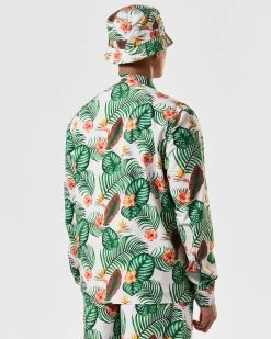 Weekend Offender White Lotus Over-Shirt White Lotus Print -Fashion sportswear OSSS2420 WHITE LOTUS OVERSHIRT WHITE LOTUS 4130 MODEL