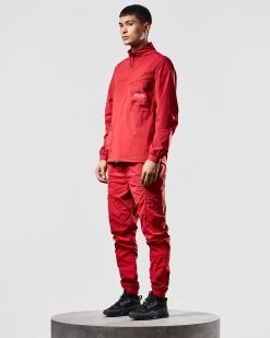 Weekend Offender Nunez Over-Top Scarlet Red -Fashion sportswear OTAW2305 NUNEZ SCARLET 1445 MODEL