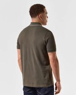 Weekend Offender Astola Polo Shirt Castle Green -Fashion sportswear POSS2402 ASTOLA CASTLE GREEN 5052 MODEL