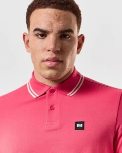Weekend Offender Levanto Polo Shirt Anthurium Pink/Alabaster -Fashion sportswear POSS2408 LEVANTO ANTHURIUM 5089 MODEL