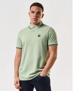 Weekend Offender Levanto Polo Shirt Pale Moss Green/Castle Green -Fashion sportswear POSS2408 LEVANTO PALE MOSS 4994 MODEL