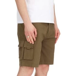 Weekend Offender Mascia Cargo Shorts Conifer -Fashion sportswear SS21 STSS21 02 MASCIA CONIFER MODEL ANGLE 2