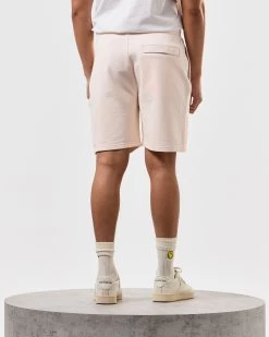 Weekend Offender Hawkins Jogger Shorts Alabaster -Fashion sportswear STSS2401 HAWKINS ALABASTER 3911 MODEL