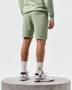 Weekend Offender Hawkins Jogger Shorts Pale Moss Green 10 Weekend Offender Hawkins Jogger Shorts Pale Moss Green -Fashion sportswear STSS2401 HAWKINS PALE MOSS 5389 MODEL