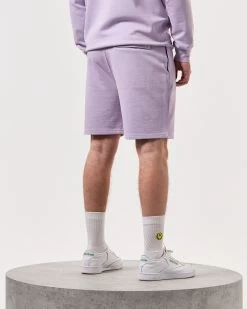 Weekend Offender Hawkins Jogger Shorts Periwinkle -Fashion sportswear STSS2401 HAWKINS PERIWINKLE 6030 MODEL