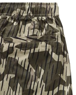 Weekend Offender Anzio Shorts Castle Green Rain Camo -Fashion sportswear STSS2415 ANZIO CAMO CASTLE GREEN 9857 edea415d 4b00 41d2 9e43 ef64c37df984