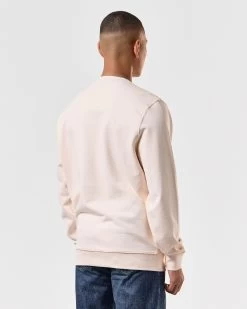 Weekend Offender Vega Sweatshirt Alabaster -Fashion sportswear SWSS2404 VEGA ALABASTER 4547 MODEL