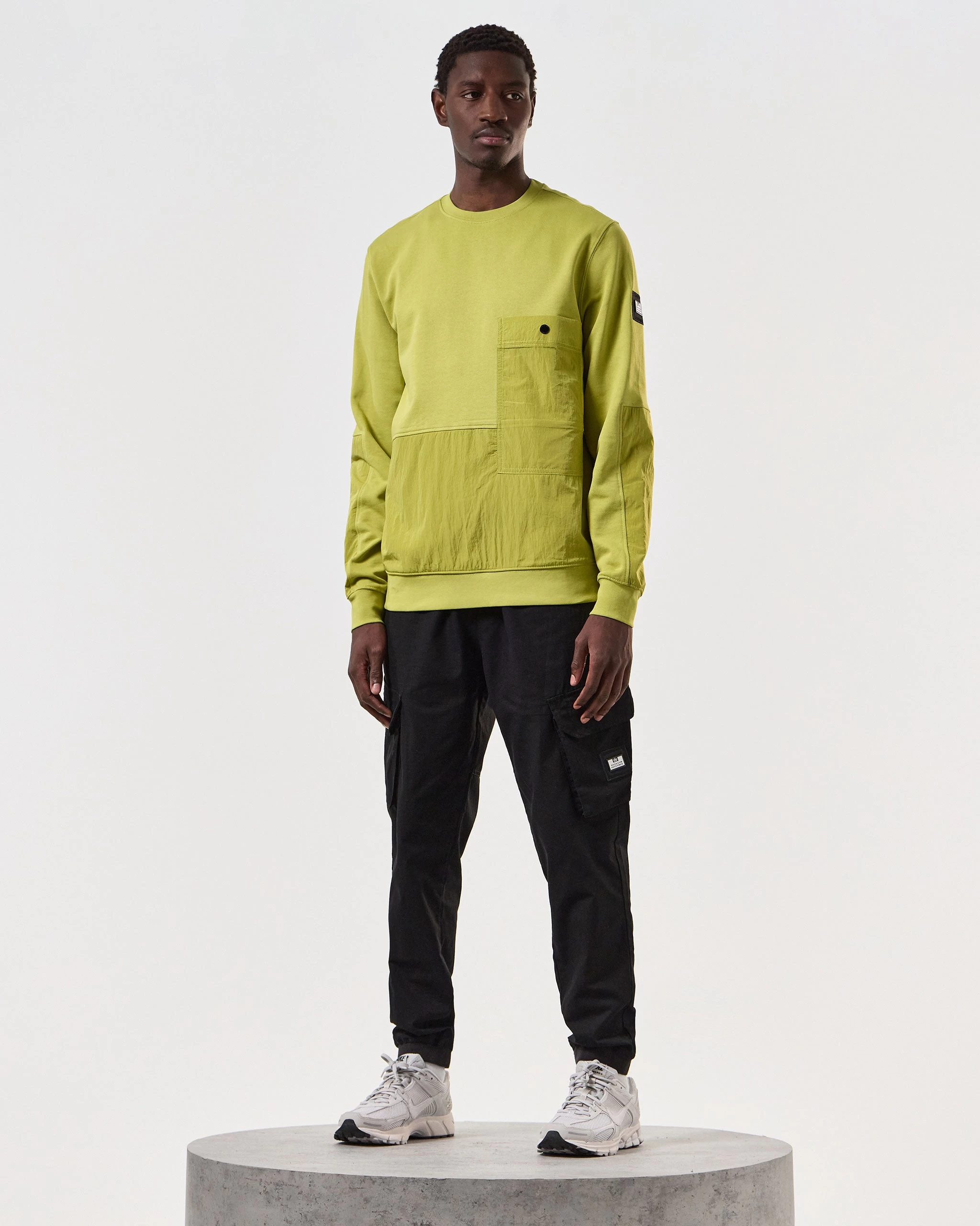 Weekend Offender Sirenko Pocket Sweatshirt Limeish Green 2 Weekend Offender Sirenko Pocket Sweatshirt Limeish Green - Image 2