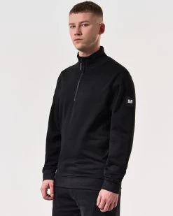 Weekend Offender Kraviz Quarter Zip Sweatshirt Black -Fashion sportswear SWSS2411 KRAVIZ BLACK 6359 MODEL