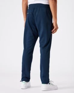 Weekend Offender Perth Track Pants Navy -Fashion sportswear TBAW22 01 PERTH NAVY MODEL 0378