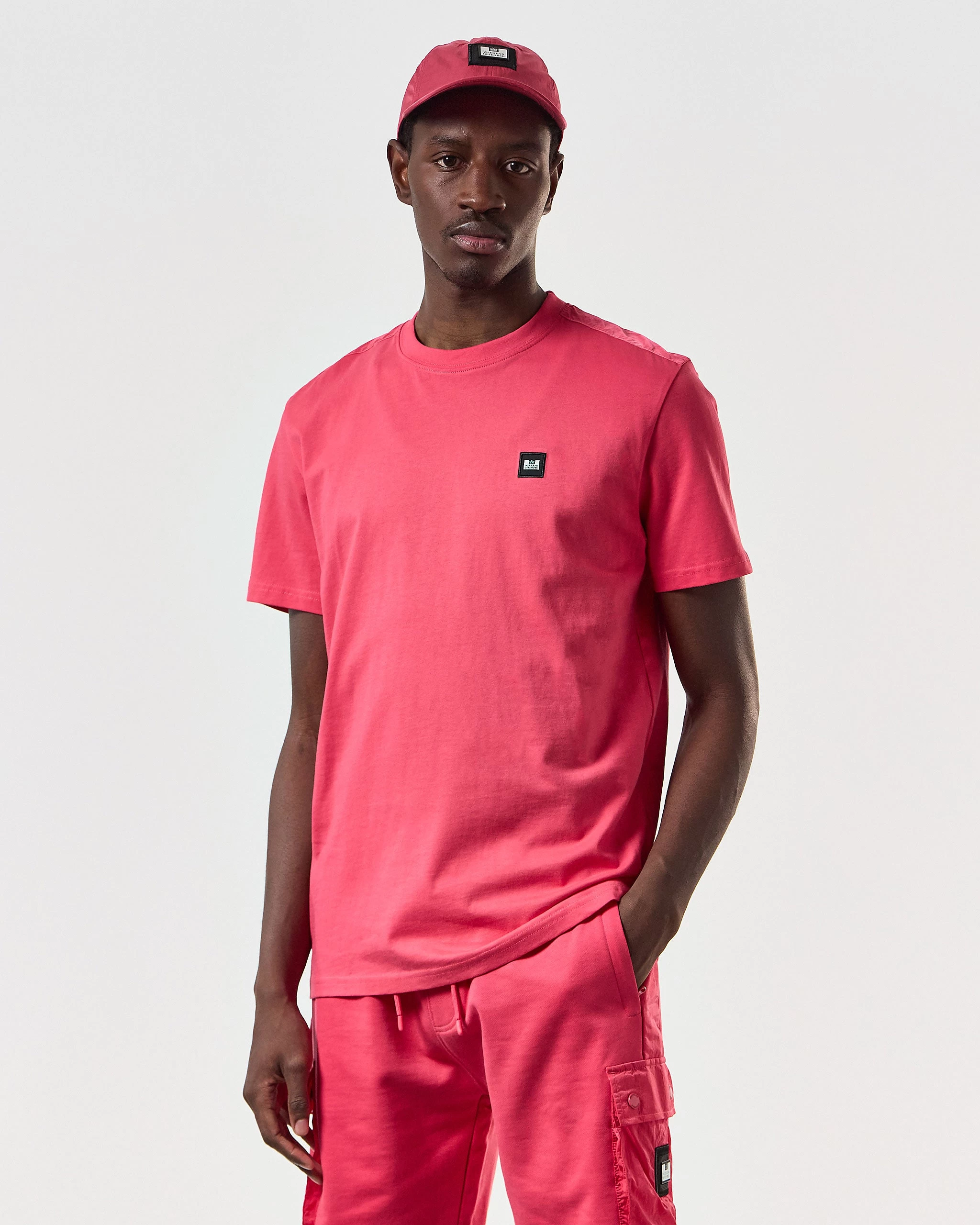 Weekend Offender Garcia T-Shirt Anthurium Pink 4 Weekend Offender Garcia T-Shirt Anthurium Pink - Image 4