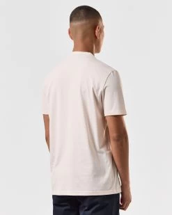 Weekend Offender Manuel T-Shirt Alabaster -Fashion sportswear TSSS2405 MANUEL ALABASTER 4593 MODEL