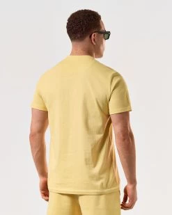 Weekend Offender Kea Pocket T-Shirt Butter Yellow -Fashion sportswear TSSS2408 KEA BUTTER 5200 MODEL