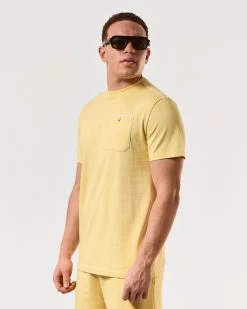 Weekend Offender Kea Pocket T-Shirt Butter Yellow -Fashion sportswear TSSS2408 KEA BUTTER 5201 MODEL
