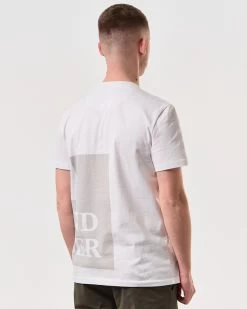 Weekend Offender Ryan T-Shirt White 11 Weekend Offender Ryan T-Shirt White -Fashion sportswear TSSS2417 RYAN WHITE 6383 MODEL